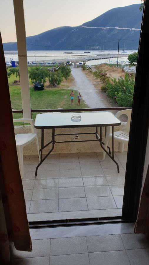 فاسيليكي Villa Makis المظهر الخارجي الصورة